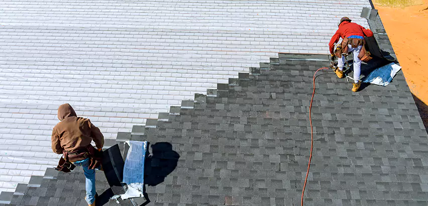 Professional Cedar Shingle Replacement Services in Streamwood, IL