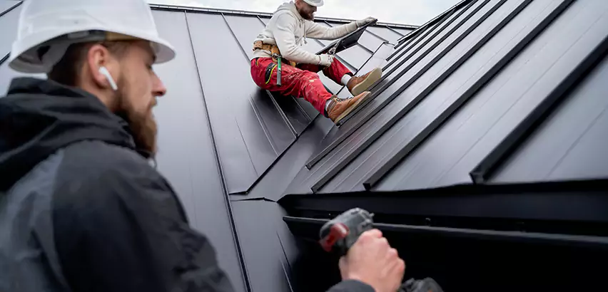 Roof and Gutter Replacement in Streamwood