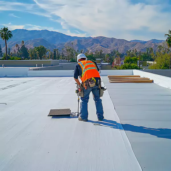 Why Streamwood Property Owners Trust Streamwood Roofing Pro for Flat Roofing?