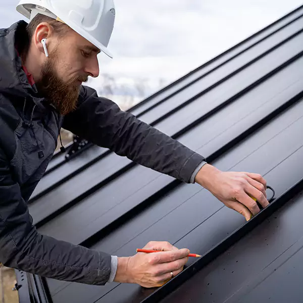 Why Streamwood Property Owners Choose Streamwood Roofing Pro for Tin Roof Repair service?